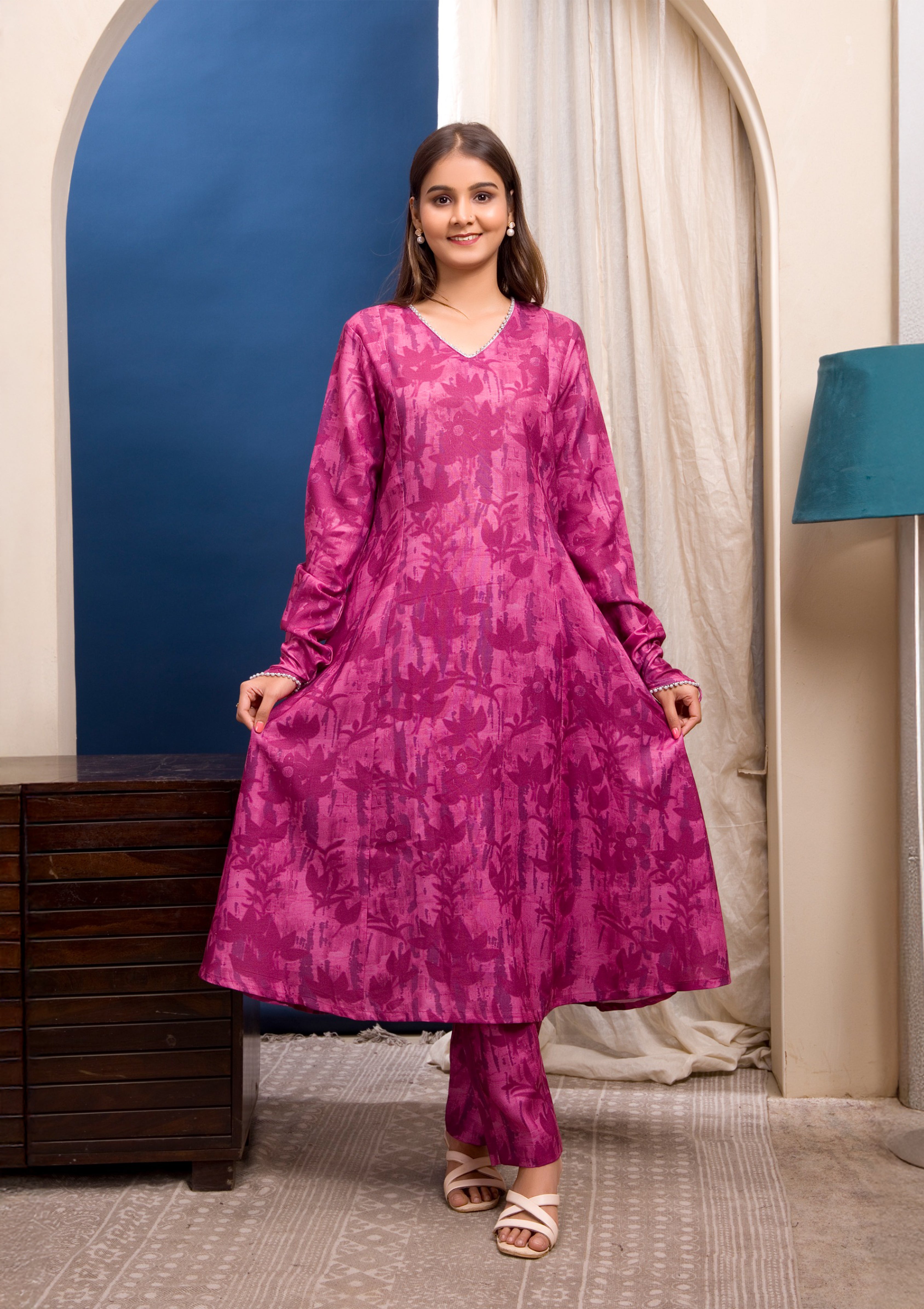 Gulraaz Kurta Set